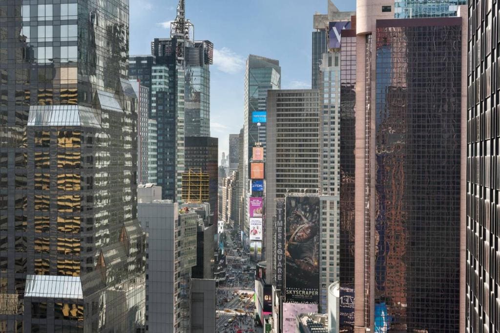 Social Premier Times Square Doubles room - Image 1
