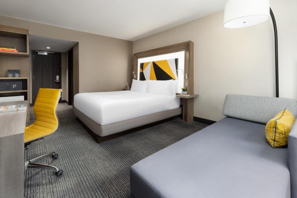 Social Superior Hudson River View King room - Image 3