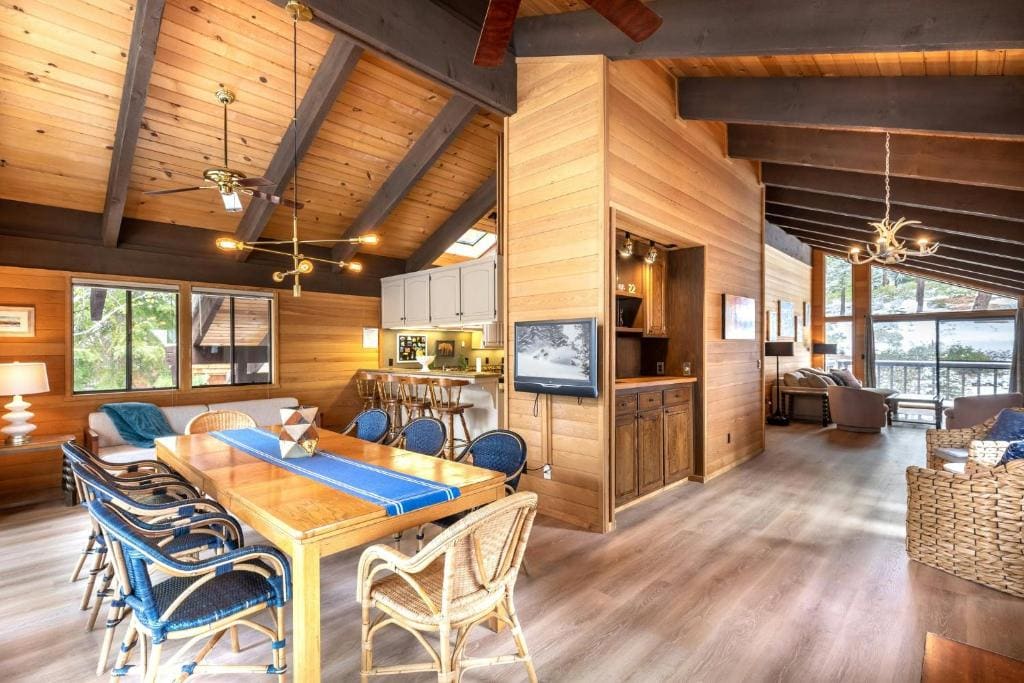 Three-Bedroom House room - Image 3