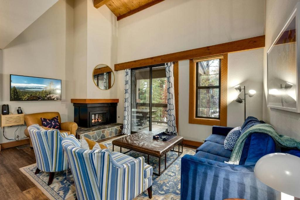 Three-Bedroom Suite room - Image 1