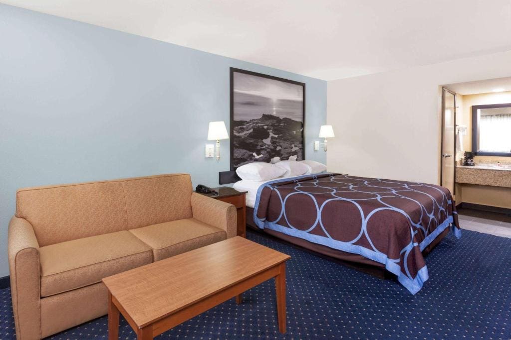 Deluxe King Room - Non-Smoking room - Image 1