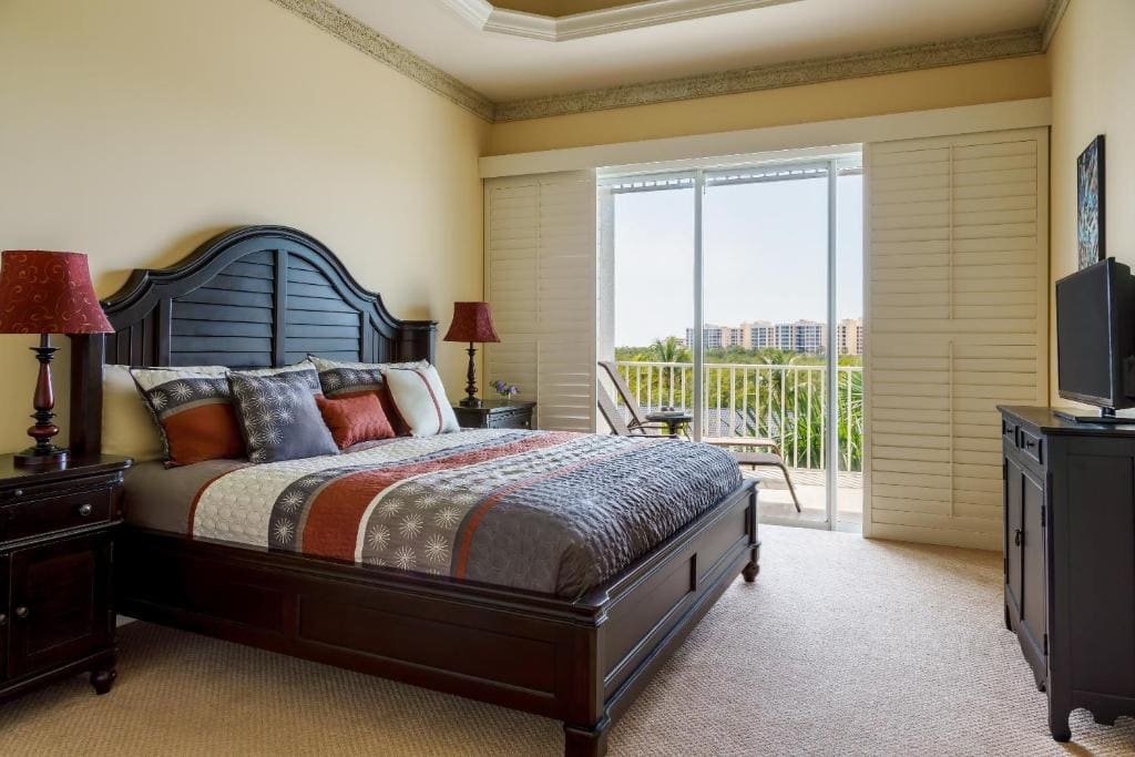 Deluxe Suite room - Image 2