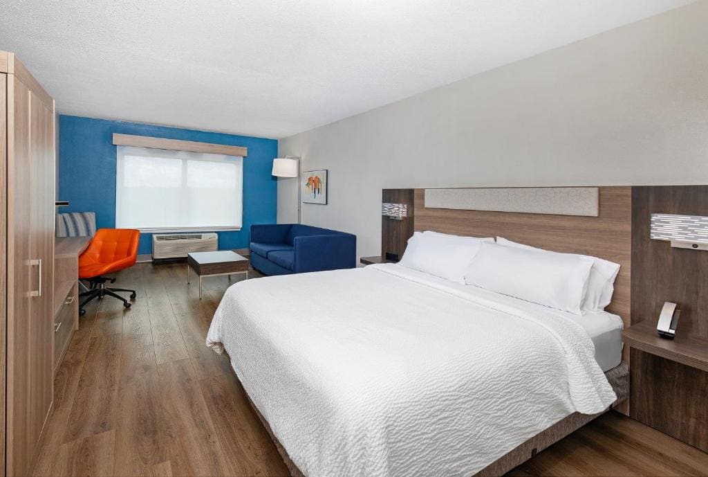 King Suite room - Image 1