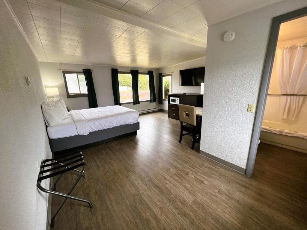 Queen Room room - Image 3