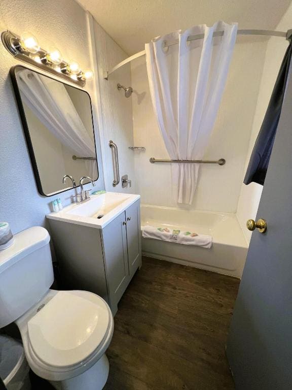 Queen Room room - Image 2