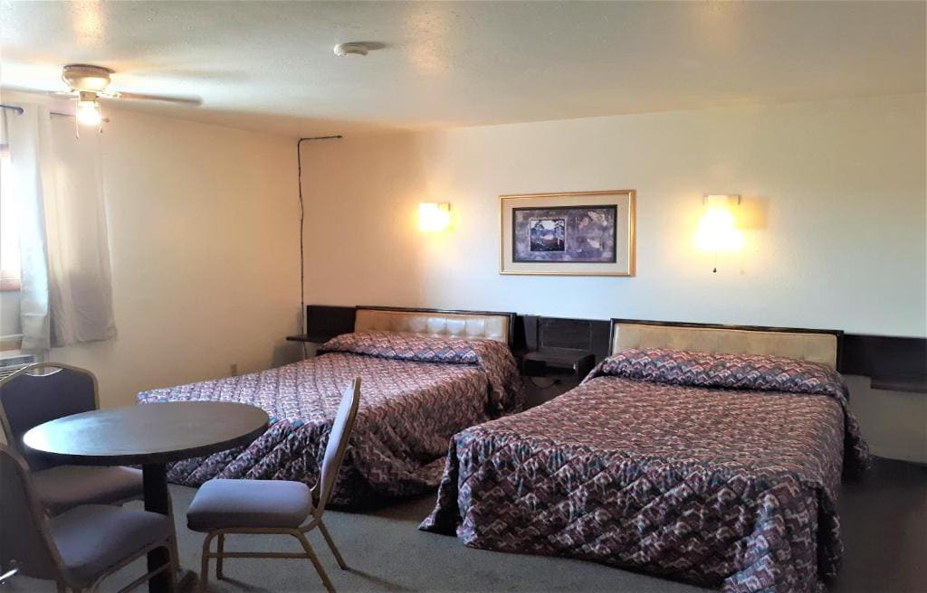 Room room - Image 1
