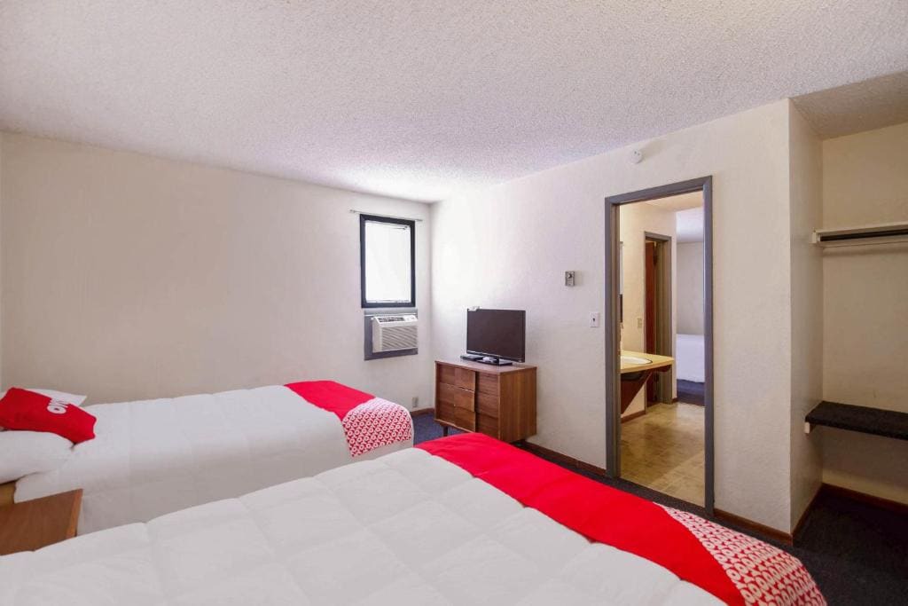 2 Full Beds Non-Smoking room - Image 1