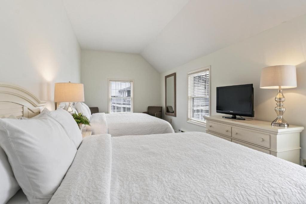 Two-Bedroom Apartment room - Image 1