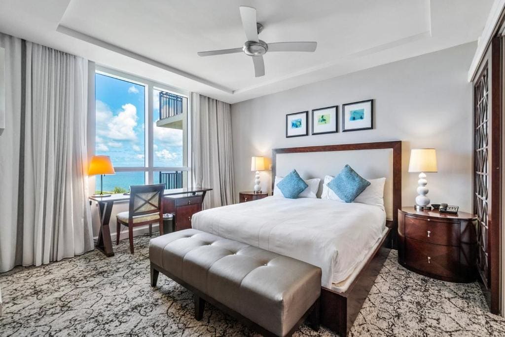 2 Bedroom Suite, Ocean View, Large Balcony room - Image 3