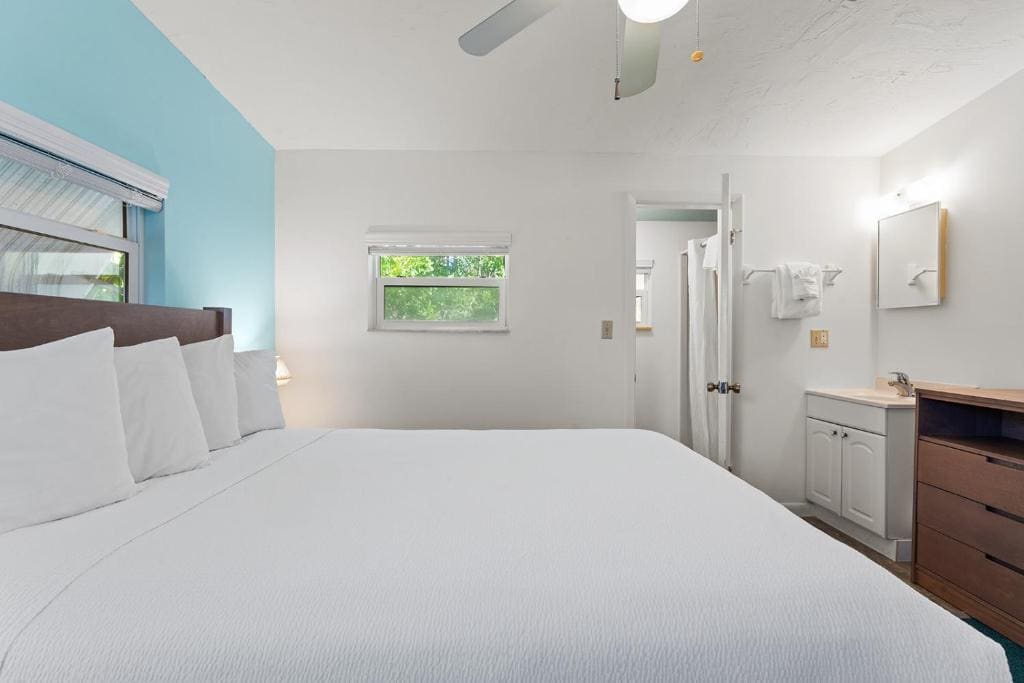 Two-Bedroom Cottage room - Image 3