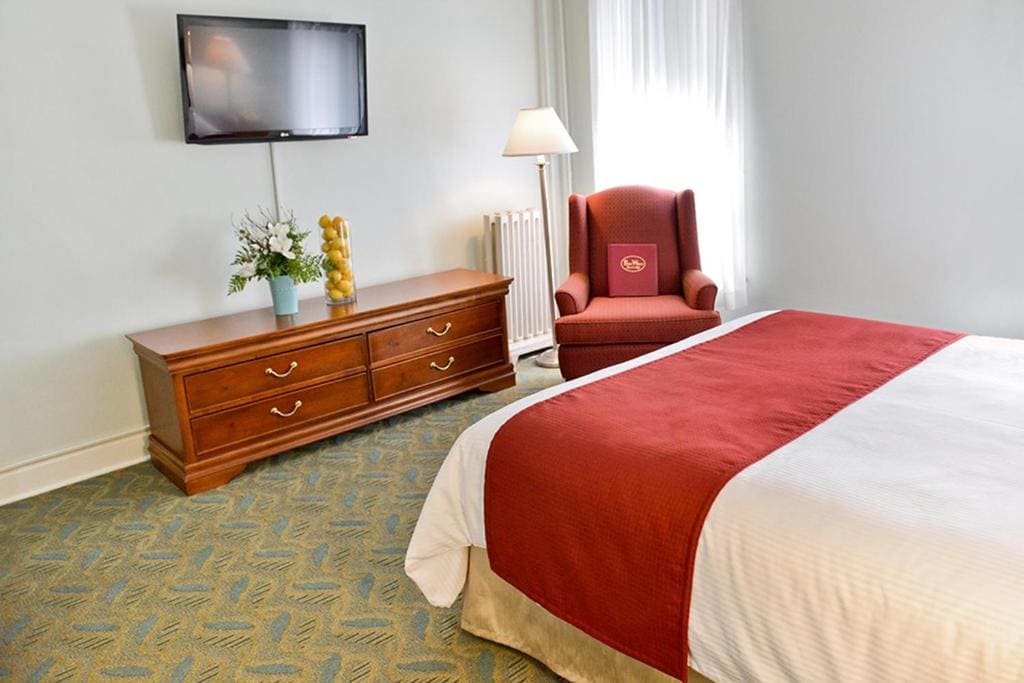 Queen Room - Hotel room - Image 3