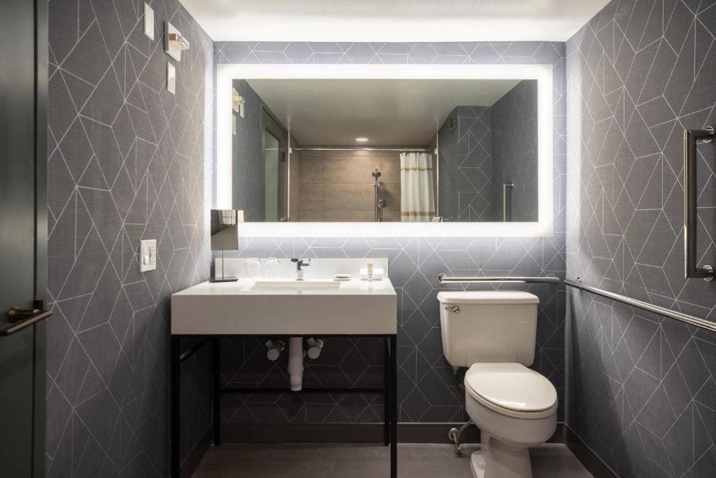 Club lounge access, Guest room, 1 King room - Image 2