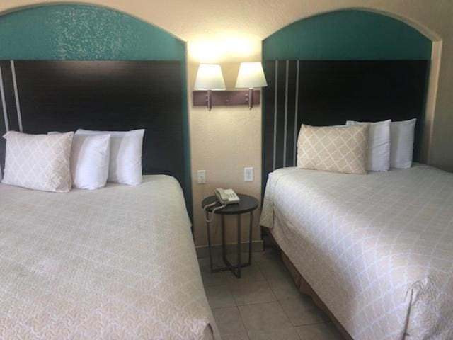Queen Room with Two Queen Beds room - Image 1