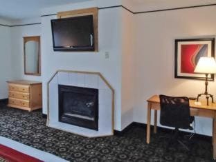 King Suite - Non Smoking room - Image 3