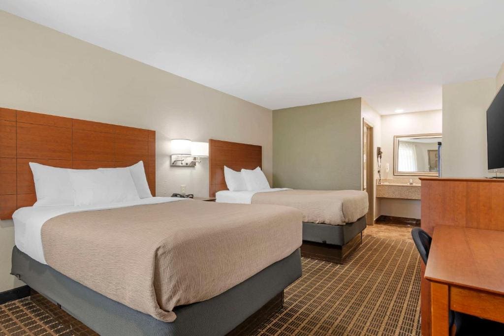 Double Room - Non-Smoking room - Image 1