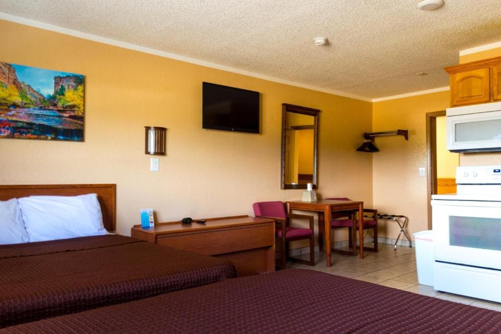 Deluxe Queen Room with Two Queen Beds room - Image 2