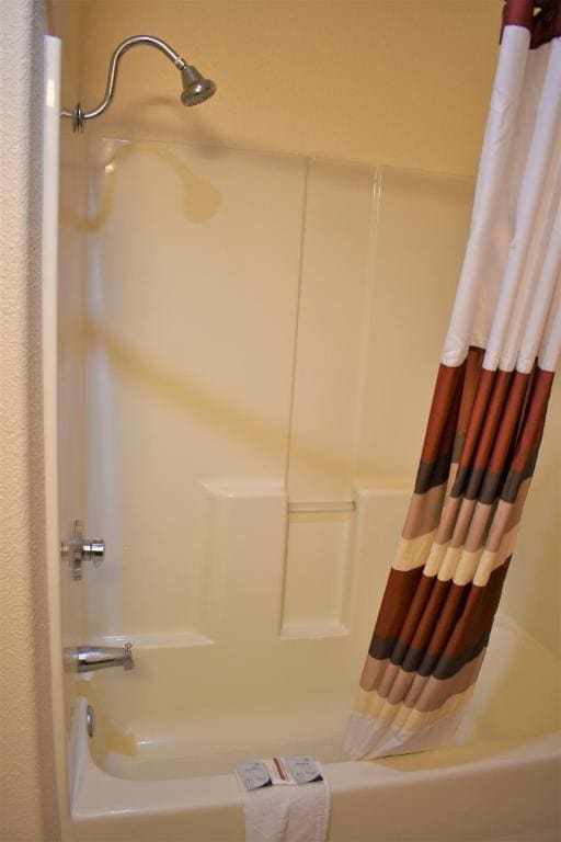 King Room - Smoking room - Image 3