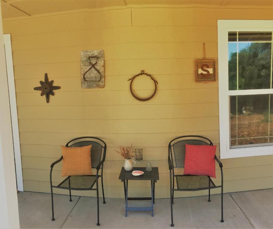 Bungalow with Garden View room - Image 1