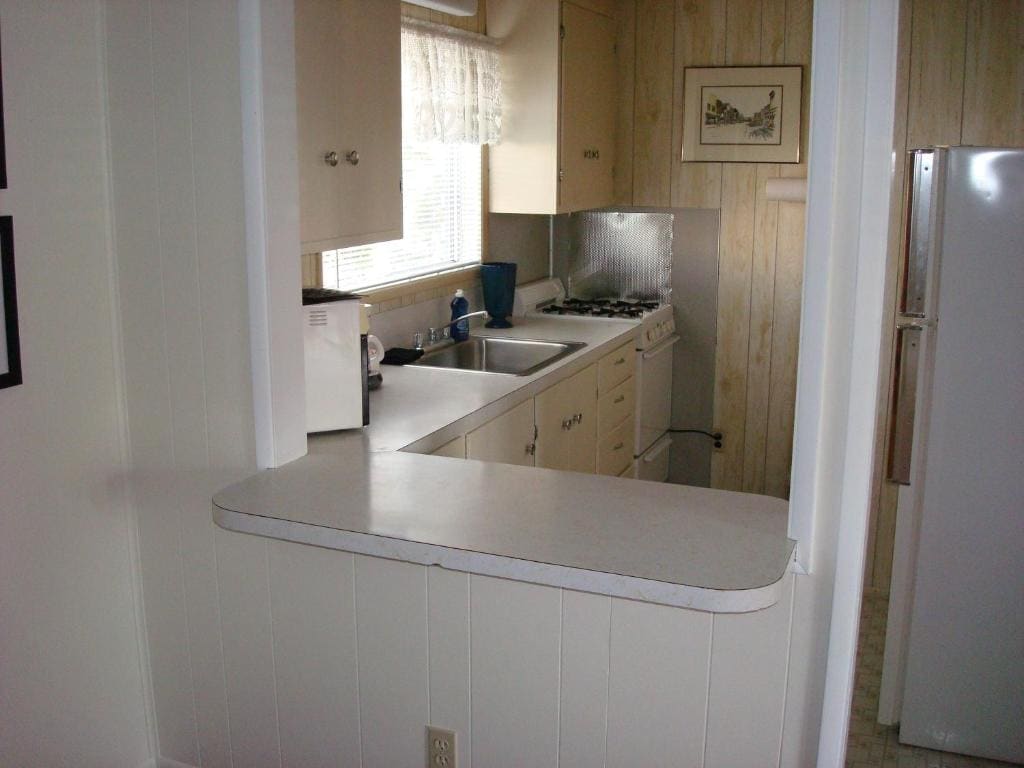 Queen Suite room - Image 1