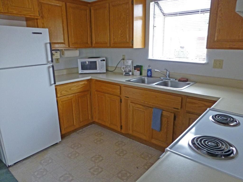 King Suite room - Image 2