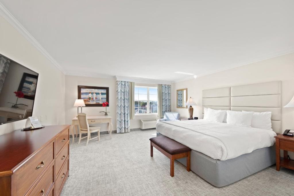 King Room with Pool View room - Image 1