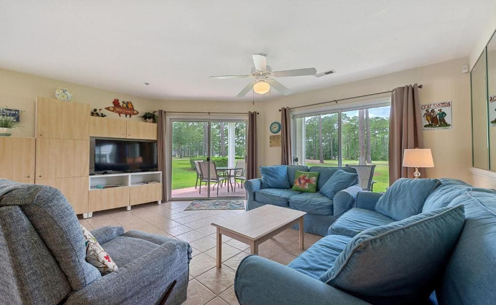 Two-Bedroom Apartment room - Image 1