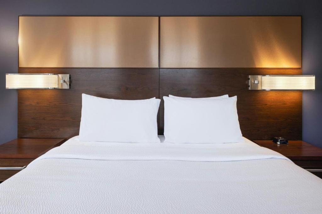 Two-Bedroom Suite room - Image 1