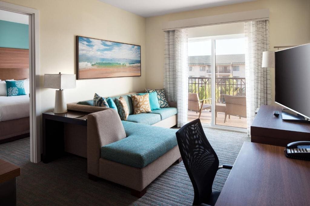 Two-Bedroom King Suite room - Image 1