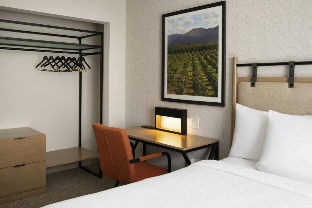 Two-Bedroom Suite with Sofa Bed room - Image 3