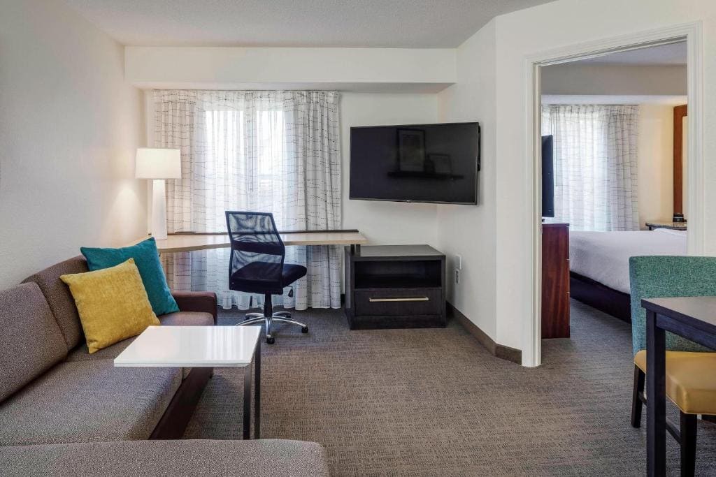 One-Bedroom King Suite with Sofa Bed room - Image 2