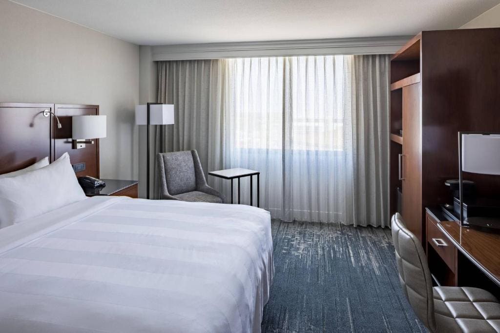 King or Double Room with City View room - Image 2