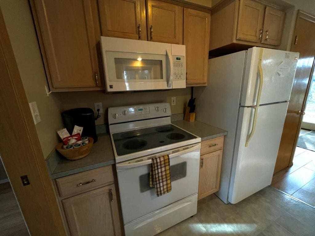 Two-Bedroom Chalet room - Image 2