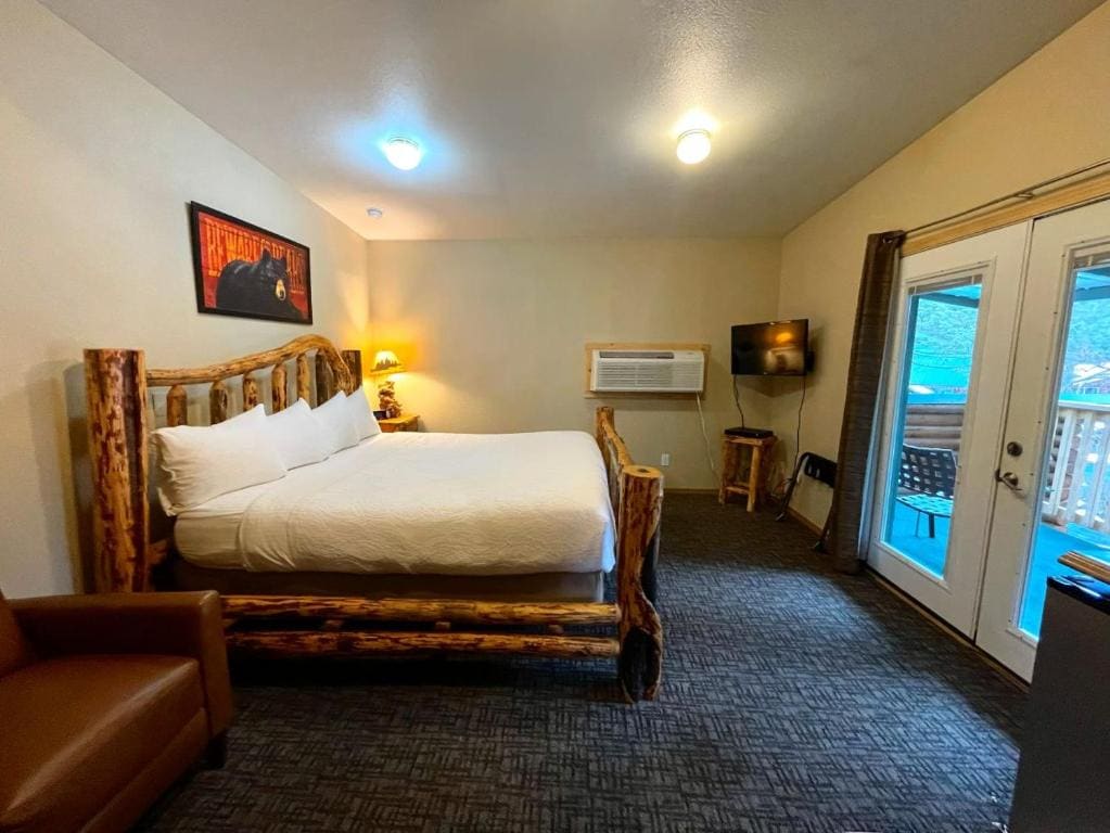 Standard King Room room - Image 1