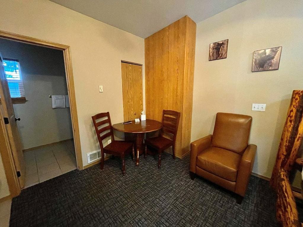 Standard King Room room - Image 2