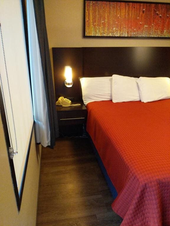 King Suite room - Image 1