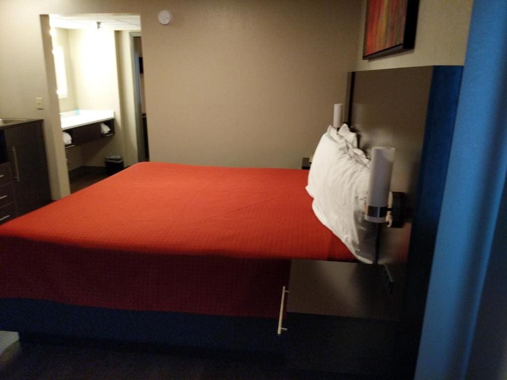 Two-Bedroom Suite room - Image 3