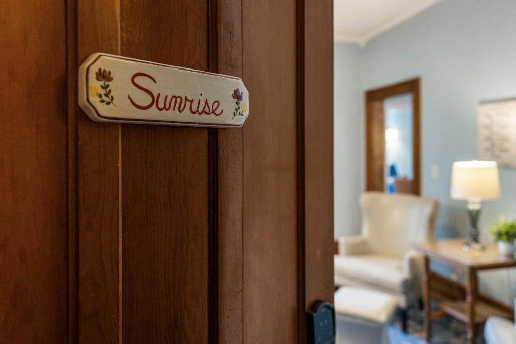 King Suite room - Image 1