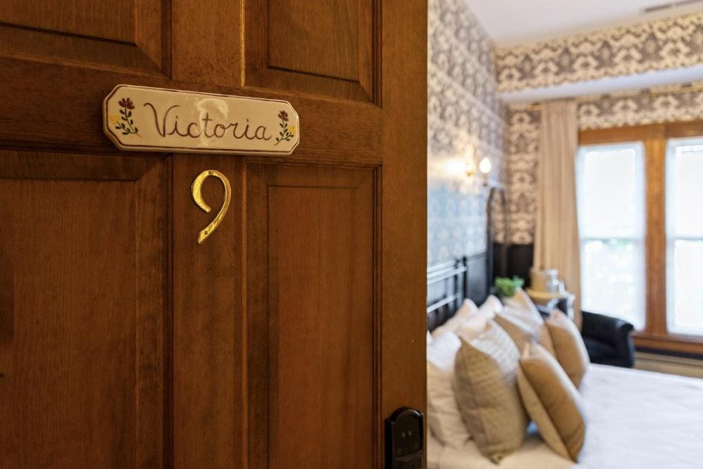 Queen Room room - Image 1