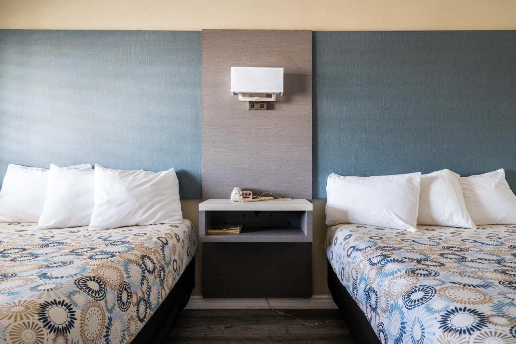 Standard Double Room room - Image 2