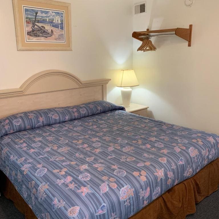 Two-Bedroom Suite room - Image 3