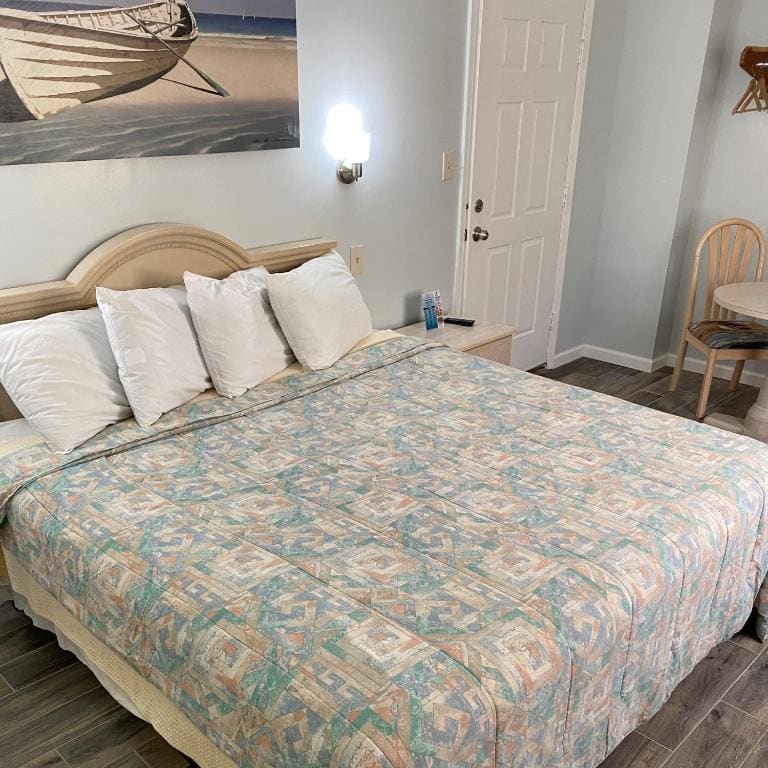 King Suite with Ocean View room - Image 1
