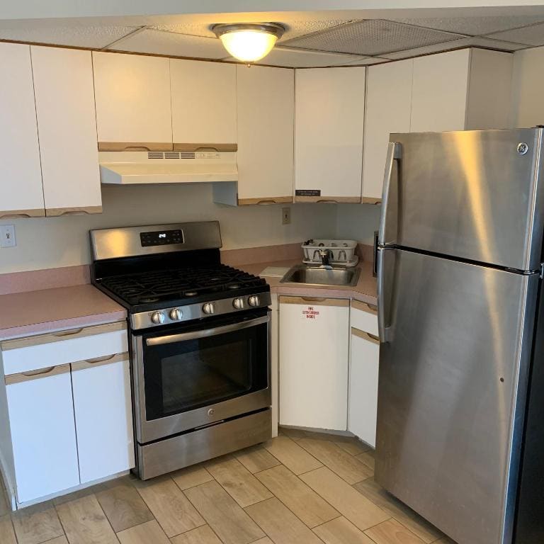 Two-Bedroom Suite room - Image 1