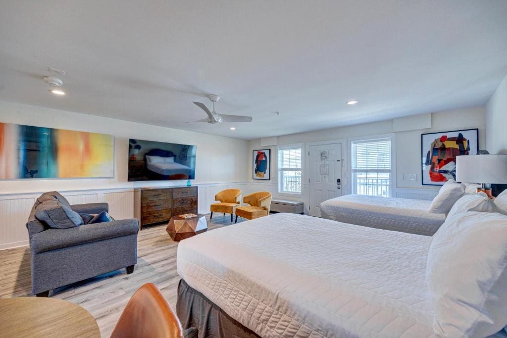 Studio Apartment room - Image 2