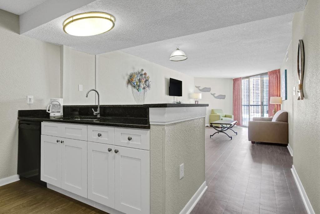 Junior Suite with Sea View room - Image 3