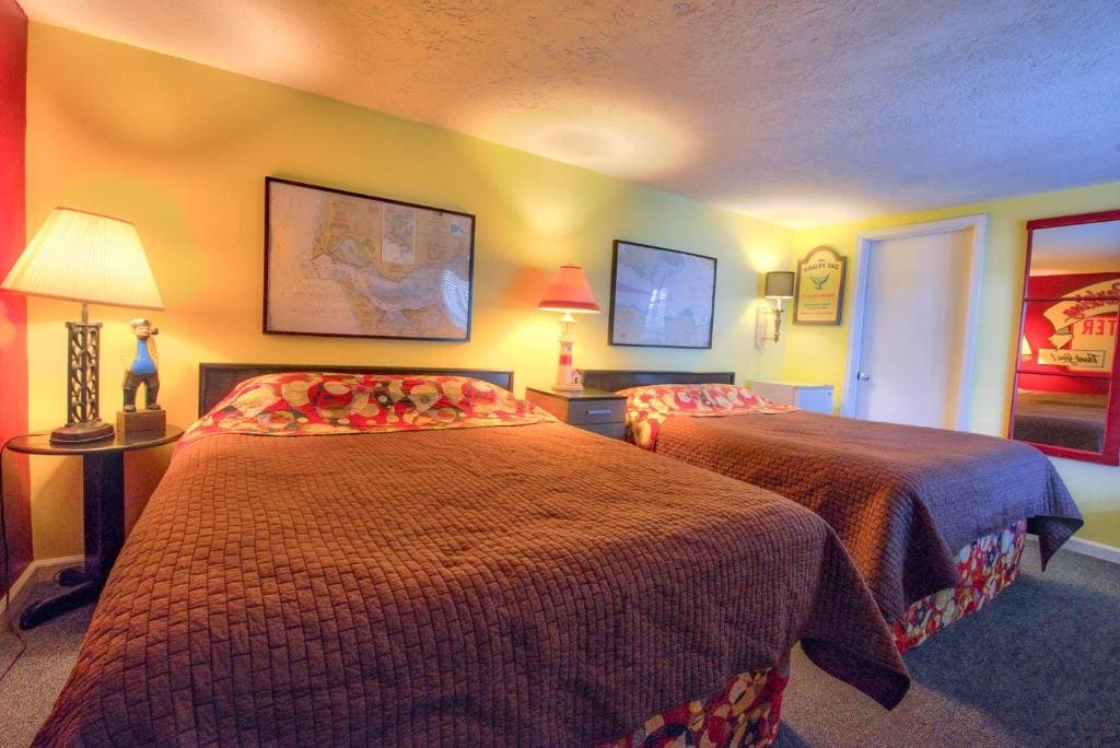 Queen Room - No Pets room - Image 2