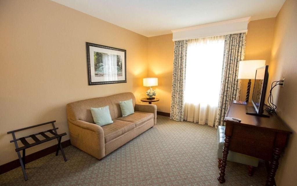 King Room - Mobility Access/Non-Smoking room - Image 3