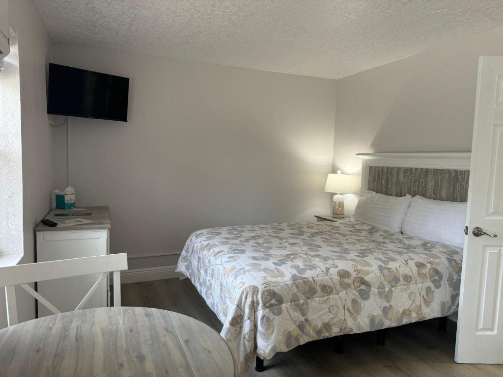 Standard Queen Room room - Image 3