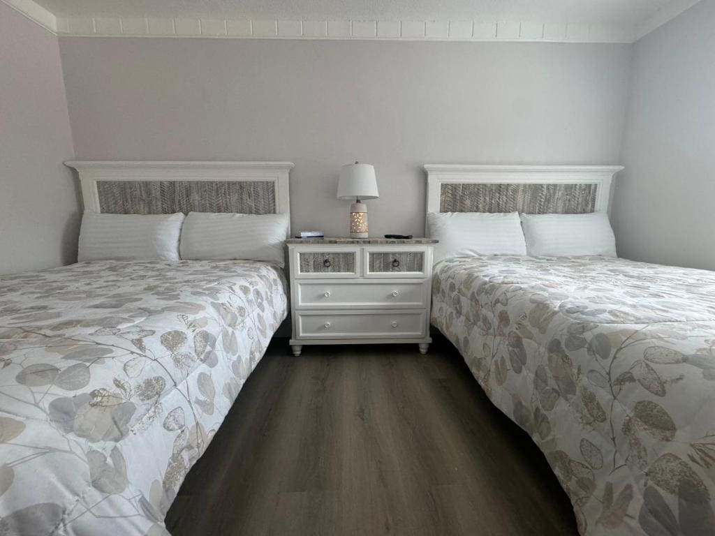 Double Room - Non-Smoking room - Image 3