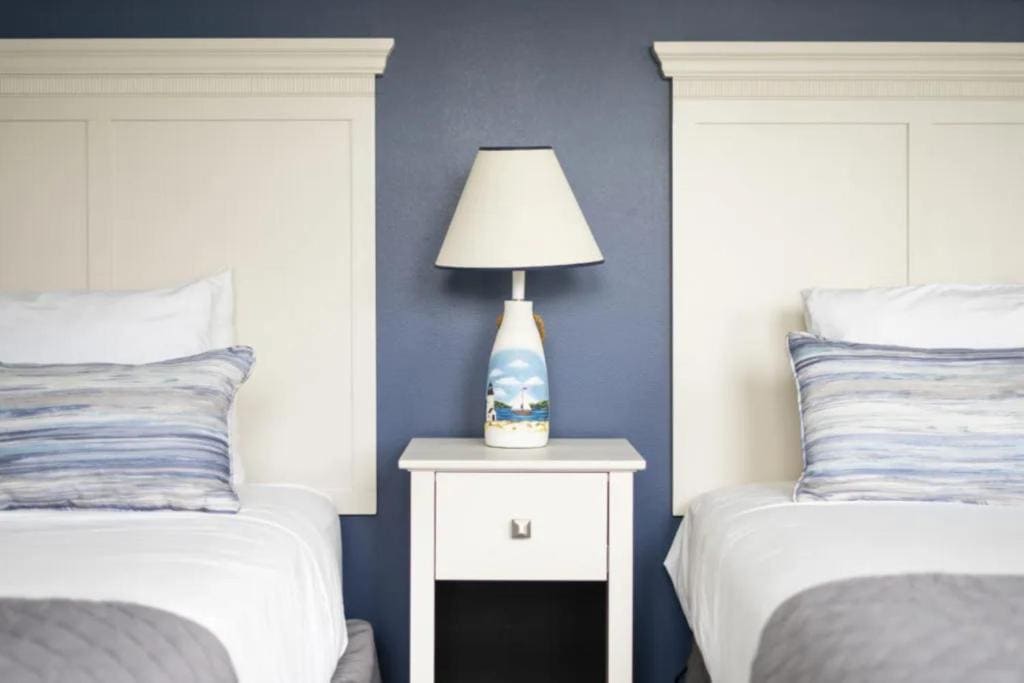 Main Lodge Family Room room - Image 1