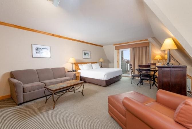 Deluxe Double Room room - Image 2